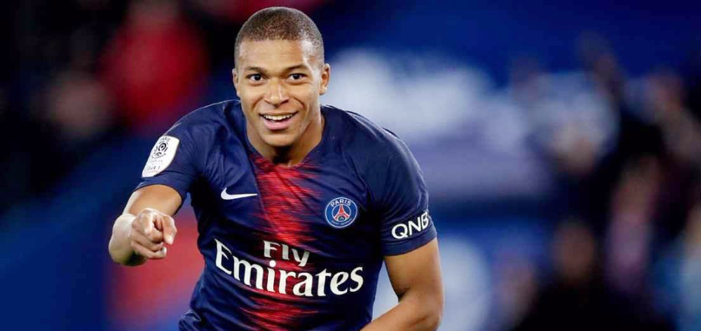  法甲最佳阵容公布，巴黎四将强势入选  