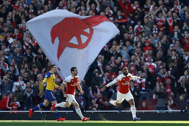  雷恩控球传导耐心组织撕破密集防守